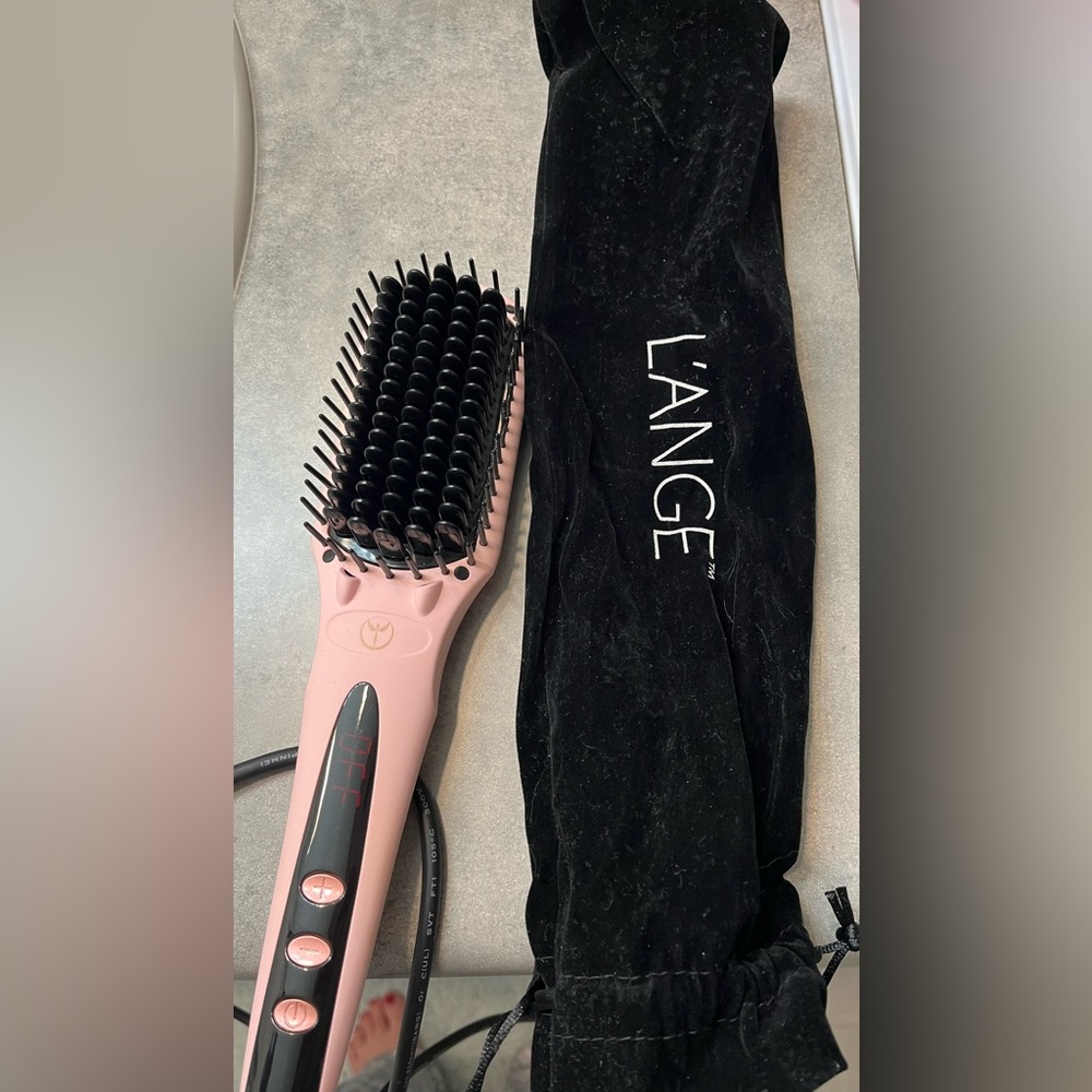 Lange LeVite Ceramic Straightening Brush NEW